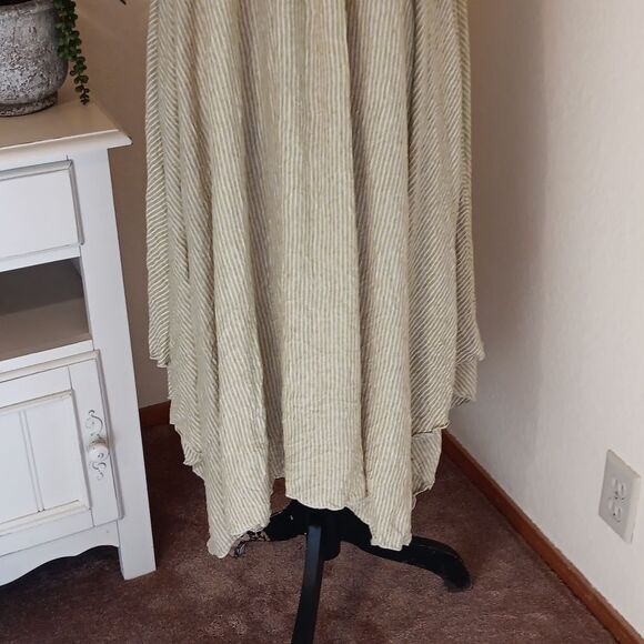 Comfy USA Striped Assymetrical Shift. Coastal. Beachy - Picture 7 of 9